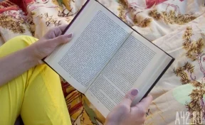 Врач-сомнолог объяснил, почему вредно читать в постели