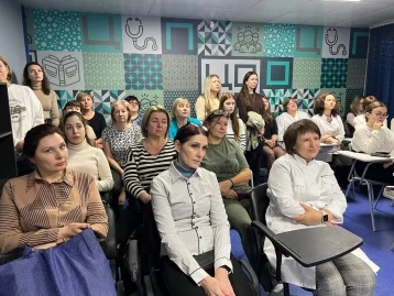 Фото: Коллективу Кузбасского медицинского колледжа официально представили нового директора 2