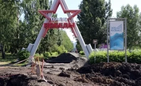 «Высадим газон и ивовую аллею»: Илья Середюк рассказал о ходе работ в парке Жукова в Кемерове