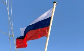Опрос: две трети россиян верят в теорию заговора против России