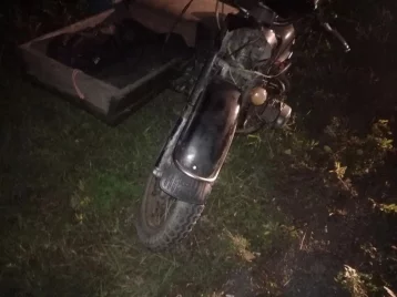 Фото: В Кузбассе столкнулись два мотоцикла «Урал»: есть пострадавшие 1