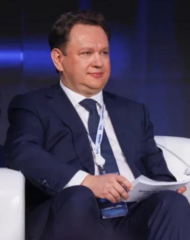 Дмитрий Пьянов поделился прогнозами по ключевой ставке и стоимости доллара в 2026 году