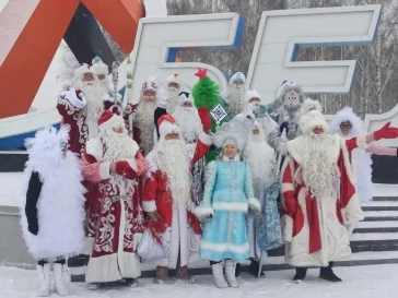 Фото: В Кузбассе выбрали лучшего Деда Мороза 2021 года 3