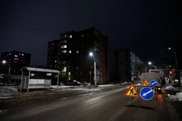 Фото: «Даже при отрицательных температурах»: мэр Кемерова рассказал, как в городе ремонтируют дороги по новой технологии 2