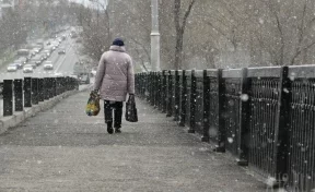«Праздник зимы и труда»: в Кемерове резко похолодало и выпал снег