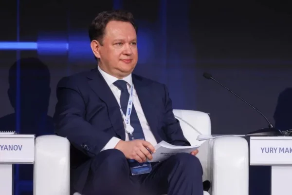 Дмитрий Пьянов поделился прогнозами по ключевой ставке и стоимости доллара в 2026 году