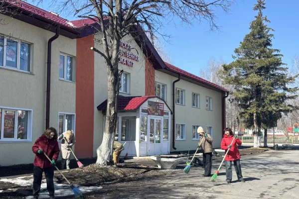 Кузбассовцы присоединились к Всероссийскому субботнику и «Зелёной весне»