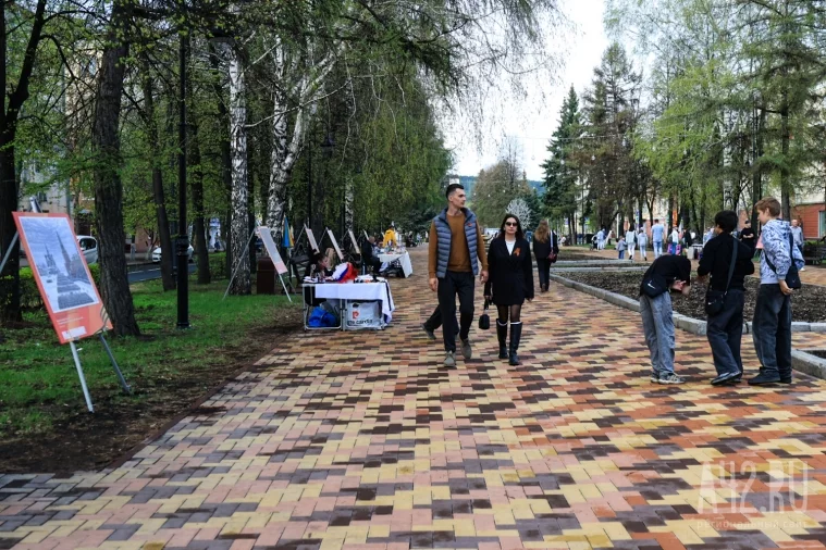 Фото: От торжественного парада до салюта над Московской площадью: как Кемерово отметил 81-ю годовщину Великой Победы 114