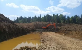 В Кузбассе золотодобытчики раскопали и замусорили реку: ущерб превысил 4 млн рублей