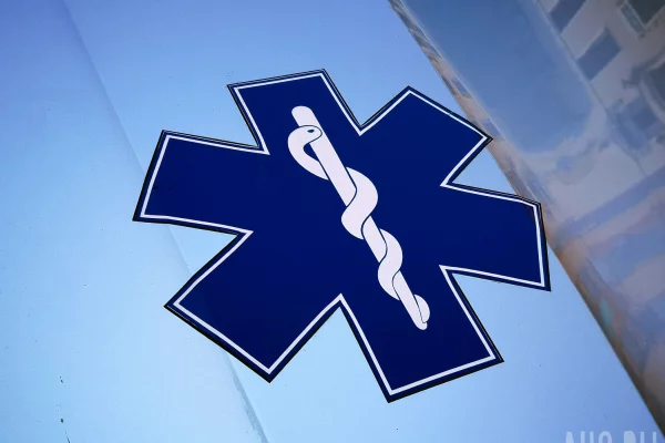 Baza: 10 школьников госпитализировали с отравлением в Череповце