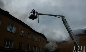Серьёзный пожар в Прокопьевске