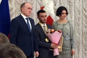 Фото: Героический поступок: гражданина Узбекистана наградили за спасение 8 человек в Магнитогорске 1