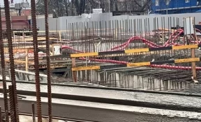 В Санкт-Петербурге на рабочего упал 12-метровый шпунт