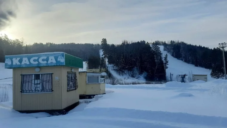 Фото: В Кузбассе после масштабного ремонта запустят горнолыжный комплекс «Золотая гора» 4