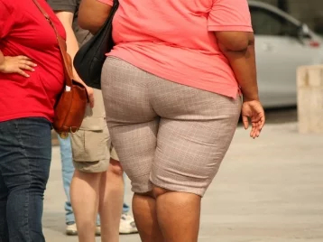 Фото: Фитнес-тренера затравили после отказа помочь «слишком толстой и большой» женщине 1