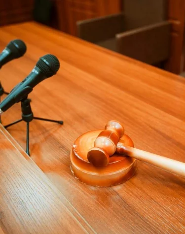 Суд приостановил работу горнодобывающего предприятия в Кузбассе