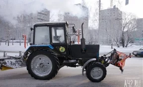 В Кемерове за сутки очистили от снега 160 дорог