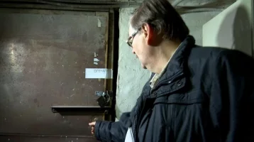 Фото: В Кузбассе оштрафуют управляющие компании за сорванные замки на чердаках и подвалах 1