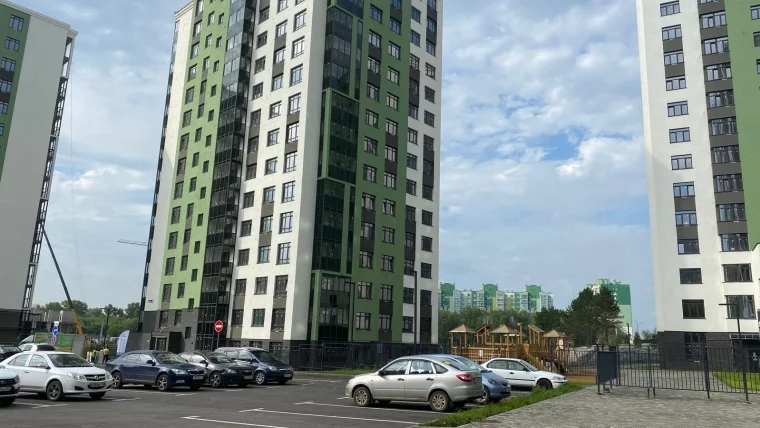 Фото: Новая жизнь на ФПК. Кемеровские новосёлы получили ключи от застройщика ГК «Атмосфера» 4