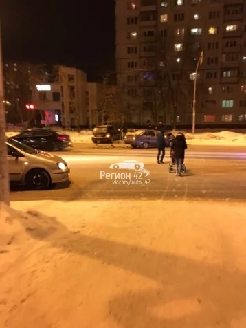 Фото: На бульваре Строителей в Кемерове произошло ДТП 4