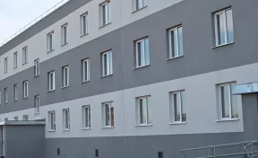 В Кузбассе заселили трёхэтажный 48-квартирный дом для детей-сирот