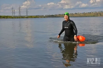 Фото: В бухте «Ассоль», созданной в Кузбассе, прошли первые соревнования на открытой воде 1