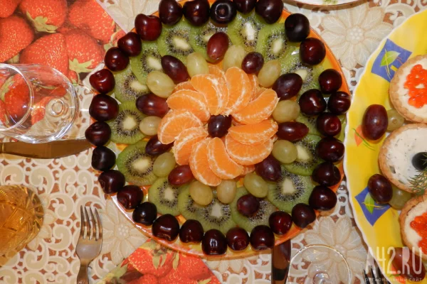 Главный токсиколог Кузбасса назвал фрукт, который помогает при интоксикации тяжёлой пищей