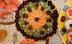 Главный токсиколог Кузбасса назвал фрукт, который помогает при интоксикации тяжёлой пищей