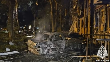 Фото: В Курске сбитая ракета упала на 9-этажку, начался пожар: пострадали 13 человек 1