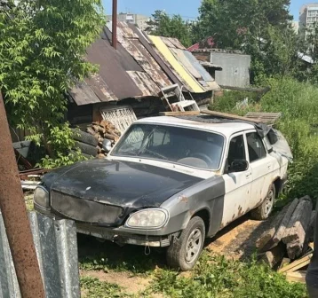 Фото: Хотел отомстить за негостеприимство: кузбассовец угнал автомобиль знакомого 1