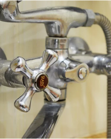 Бастрыкин отреагировал на жалобу новокузнечан на ржавую воду