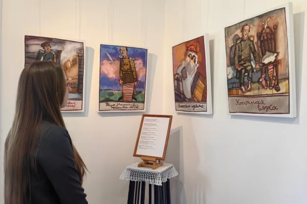 В Новокузнецке открылась выставка «Кузнецкая бессонница», посвящённая Достоевскому