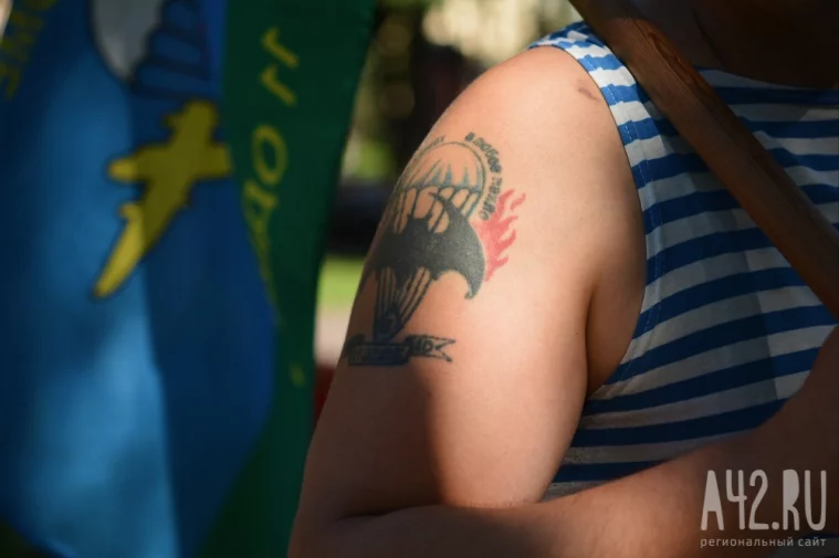 Фото: Голубые береты: День воздушно-десантных войск в Кемерове 42