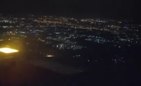 «Красота»: опубликовано видео ночной посадки в аэропорту Кемерова