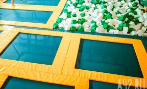 В Татарстане 8-летняя девочка сломала позвоночник в батутном центре