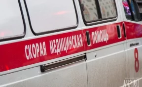 В Петербурге школьница попала в больницу с надрывом селезёнки после удара одноклассника