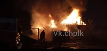 Фото: Появились фото крупного пожара в кузбасском городе 1