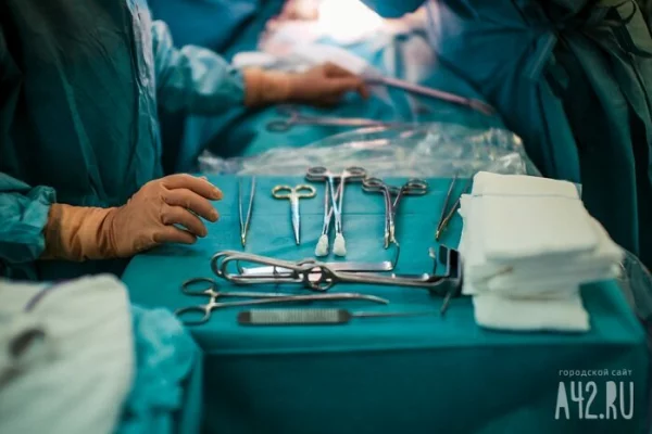 Двухлетней сибирячке врачи удалили огромную нефробластому