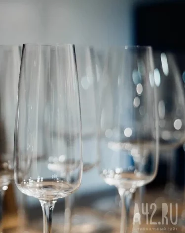 Нетрезвая кемеровчанка повредила диджейскую аппаратуру в ресторане