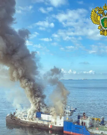 Буксир загорелся в порту «Кавказ» в Краснодарском крае
