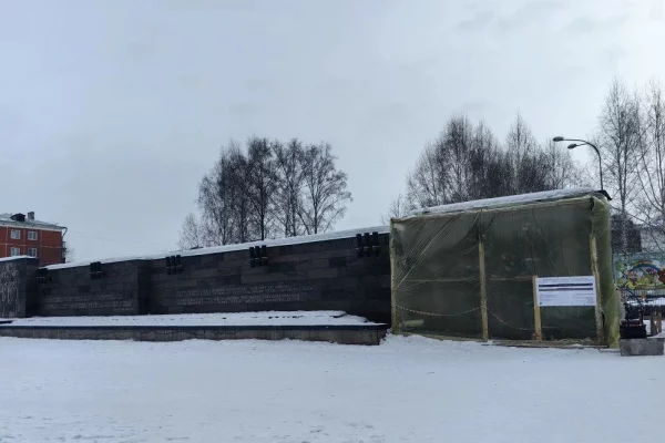 В мэрии Новокузнецка рассказали о продолжении реставрации мемориала «Тыл — Фронту»