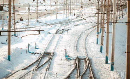 Аномальные снегопады в Краснодарском крае привели к задержке 55 поездов: часть уже пустили по временной схеме