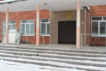 Фото: Илья Середюк рассказал о ремонте в кемеровской школе 3
