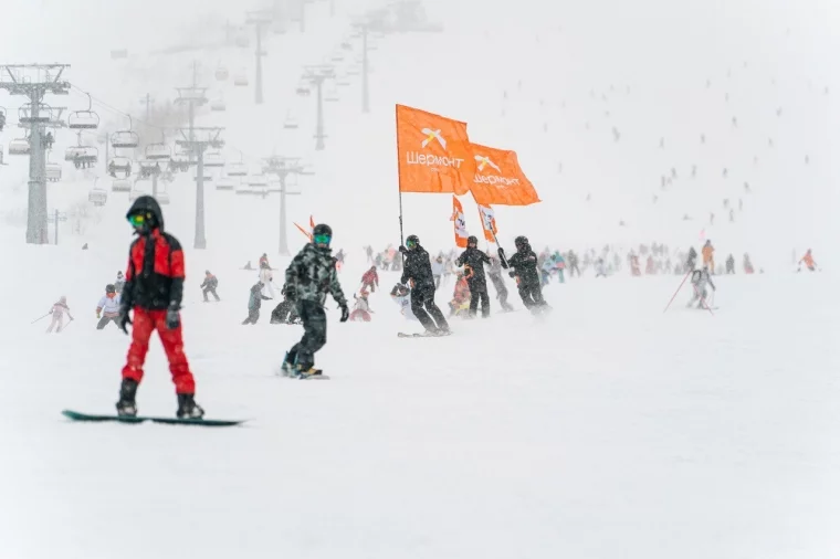 Фото: Шерегеш открыл горнолыжный сезон 2025-2026 с сибирским размахом 6