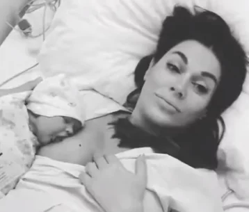 Фото: Татьяна Терёшина опубликовала видео кормления сына грудью 1