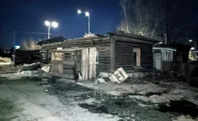 Тела двух мужчин нашли на месте пожара в Кемерове 