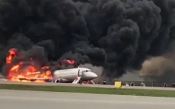 Фото: В Шереметьево из-за аварийной посадки самолёта погиб 41 человек 1