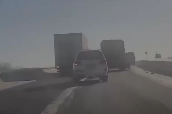 В Кузбассе подросток угнал внедорожник Toyota Land Cruiser и спровоцировал погоню