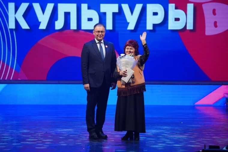 Фото: В Кузбассе наградили работников культуры по случаю профессионального праздника 6