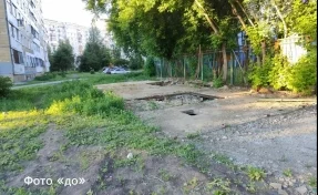 В Кемерове демонтировали торговый ларёк, а ямы оставили: вмешалась прокуратура